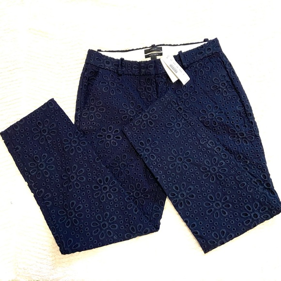 J CREW BNWT Navy Blue Cafe Capri Pinwheel Eyelet Lace Cropped Ankle Pants - Picture 2 of 11